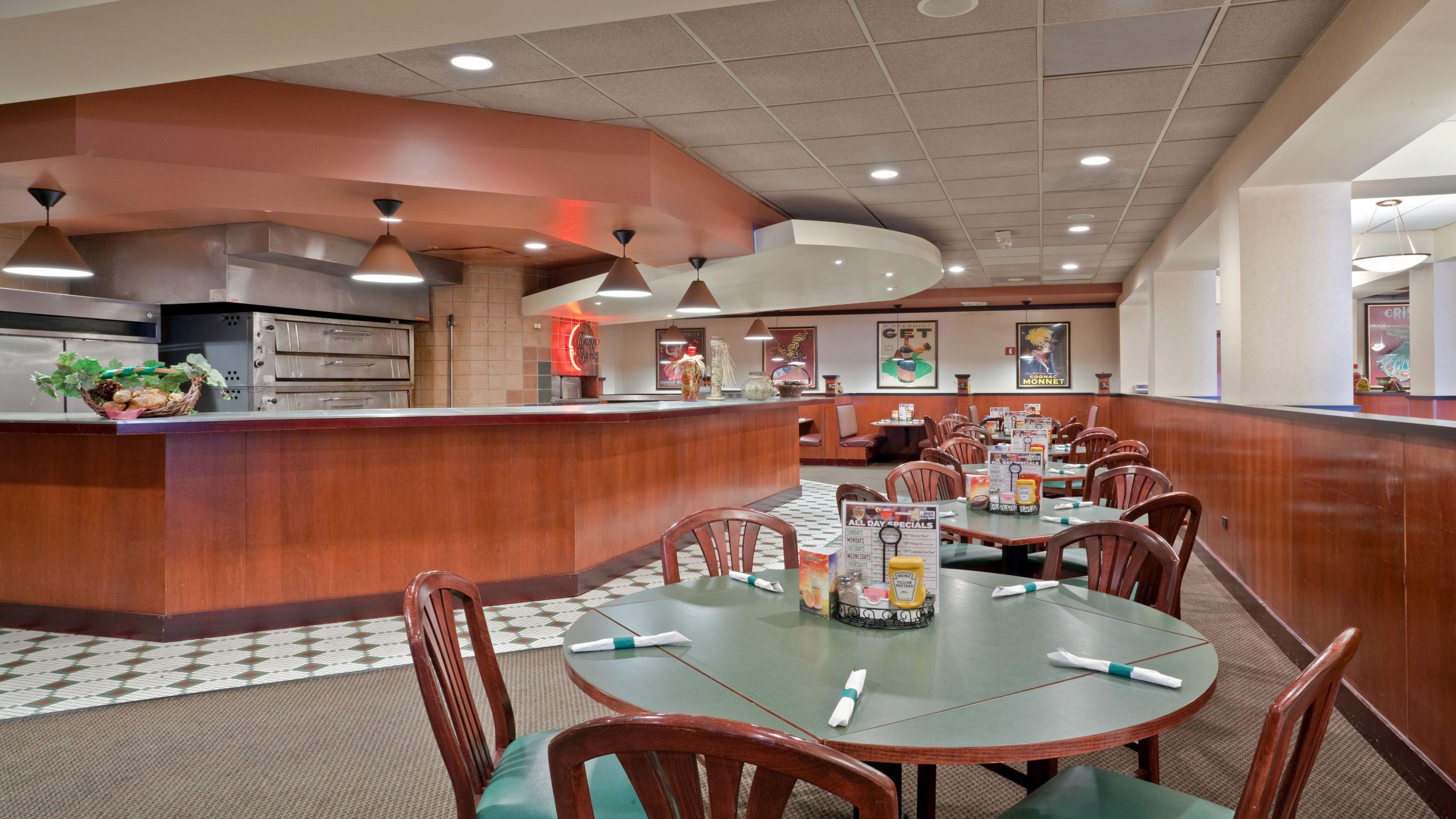 Holiday Inn Hotel & Suites Overland Park-West By Ihg מראה חיצוני תמונה