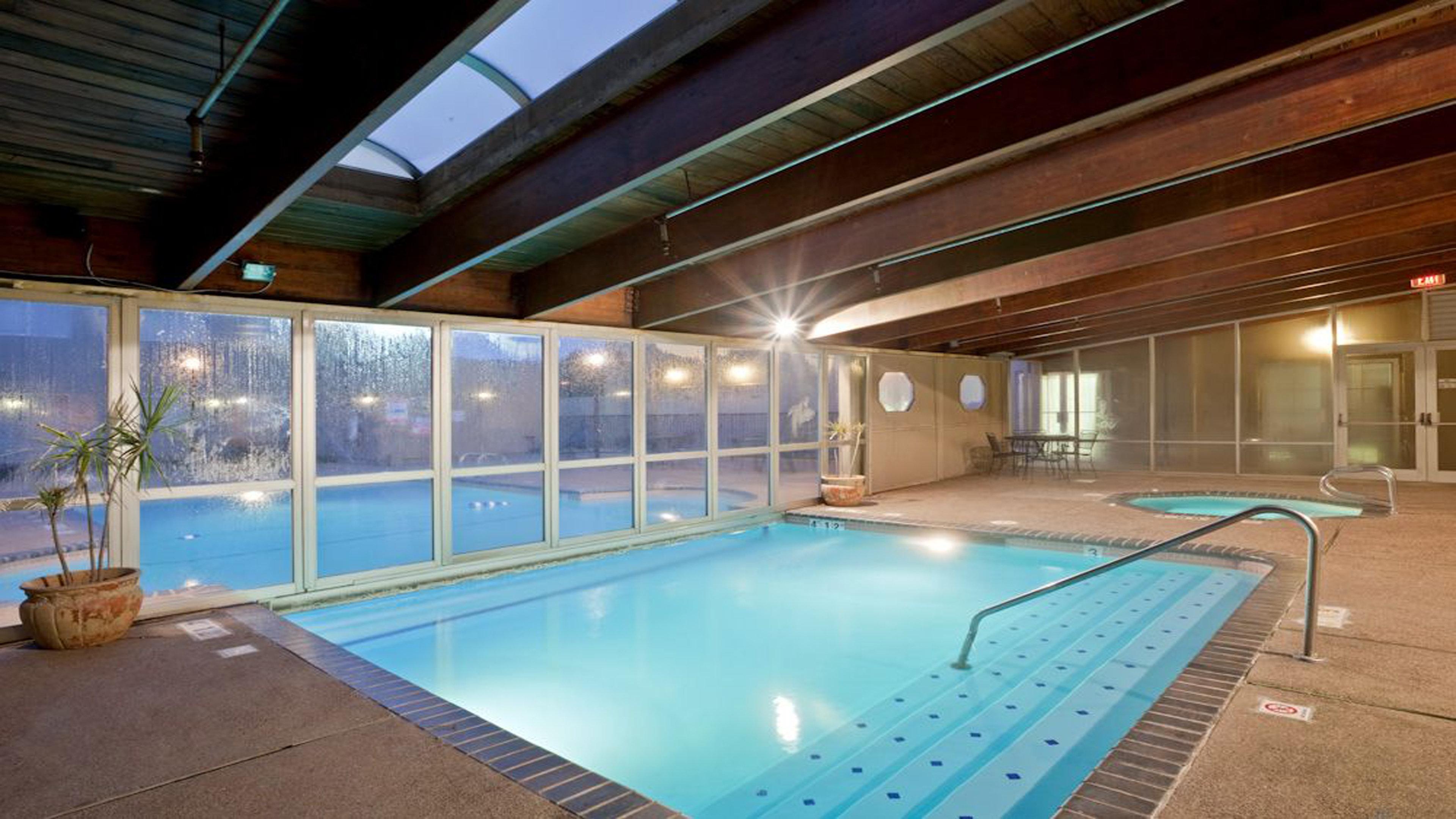 Holiday Inn Hotel & Suites Overland Park-West By Ihg מראה חיצוני תמונה